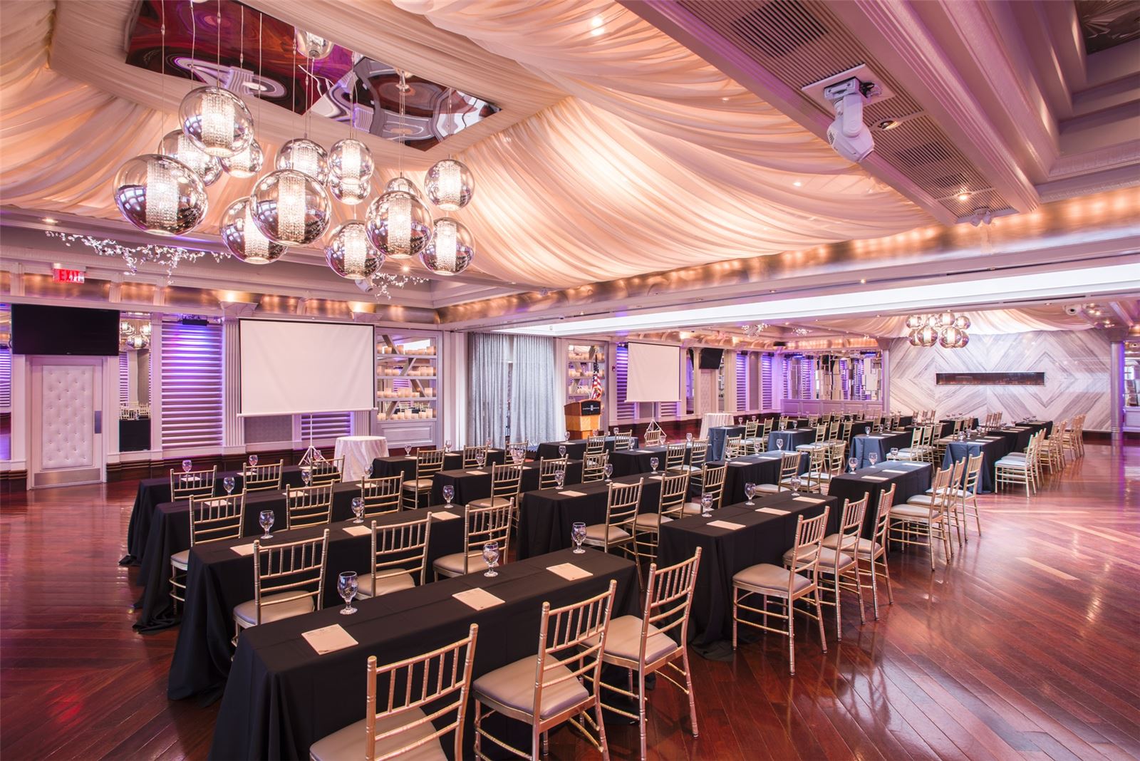 Event room at Chateau Briand